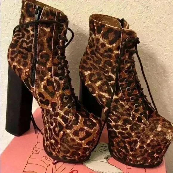 Jeffrey Campbell Womens Tan Leopard Print Lace-Up Platform Boots Size 7M - Picture 3 of 14